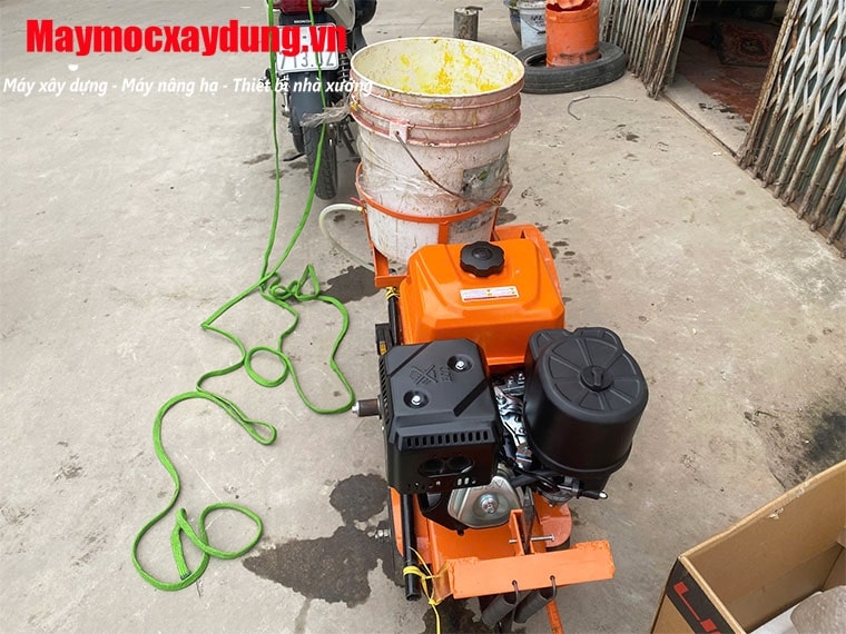 Máy cắt bê tông bập bênh lắp động cơ xăng LiFan 15HP KP420