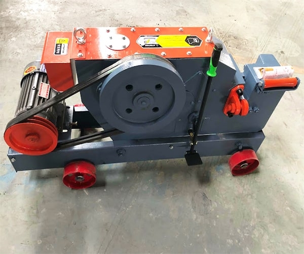 Máy cắt sắt GQ45 3KW 28mm 380V