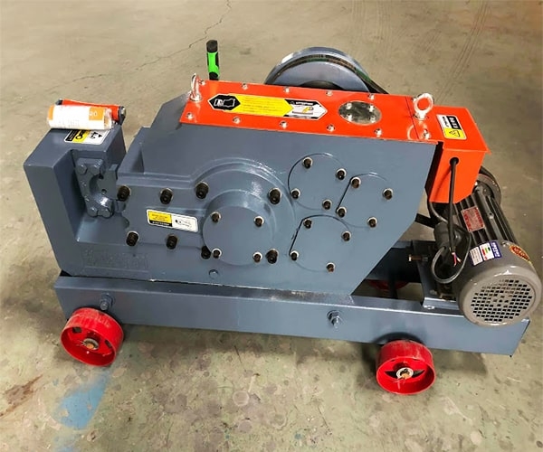 Máy cắt sắt GQ45 3KW 28mm 380V