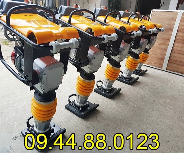 Máy đầm cóc chạy xăng Rakuda RM80 Benly GX200