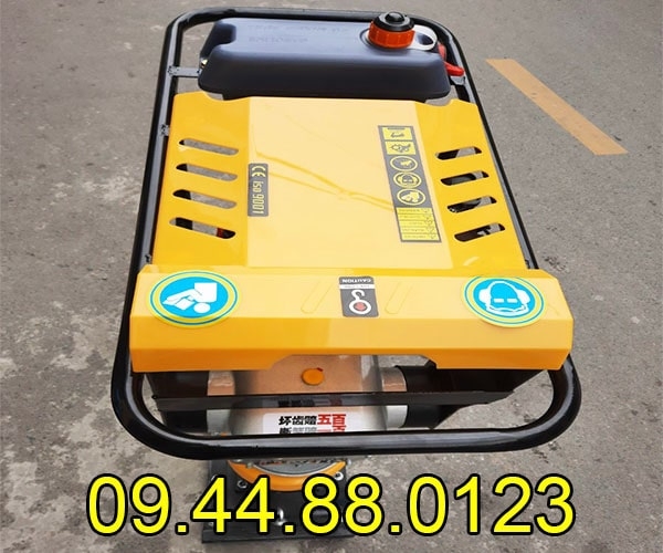 Máy đầm cóc chạy xăng Rakuda RM80 Huyndai HP160