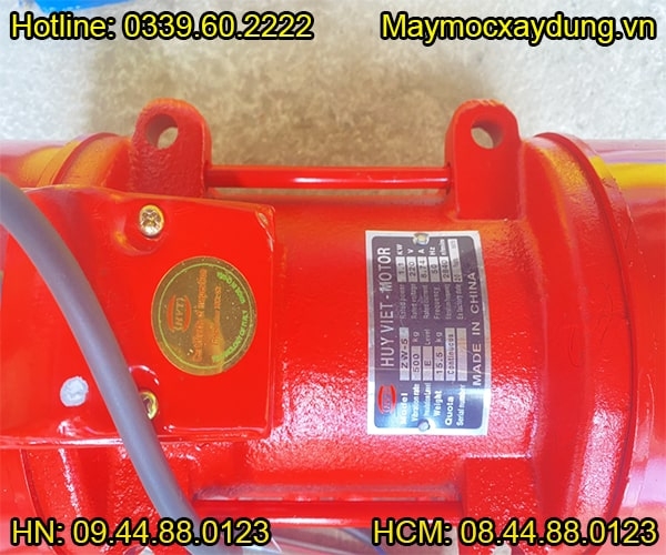 Đầm rung bê tông 1.1KW ZW5 220V