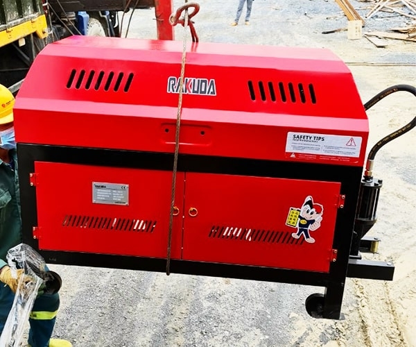 Máy duỗi cắt sắt tự động Đông Phong GT4-12 220V