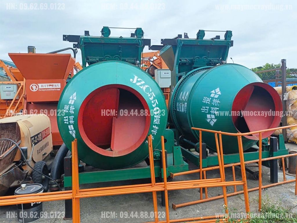 Máy trộn bê tông JZC550 gầu trượt