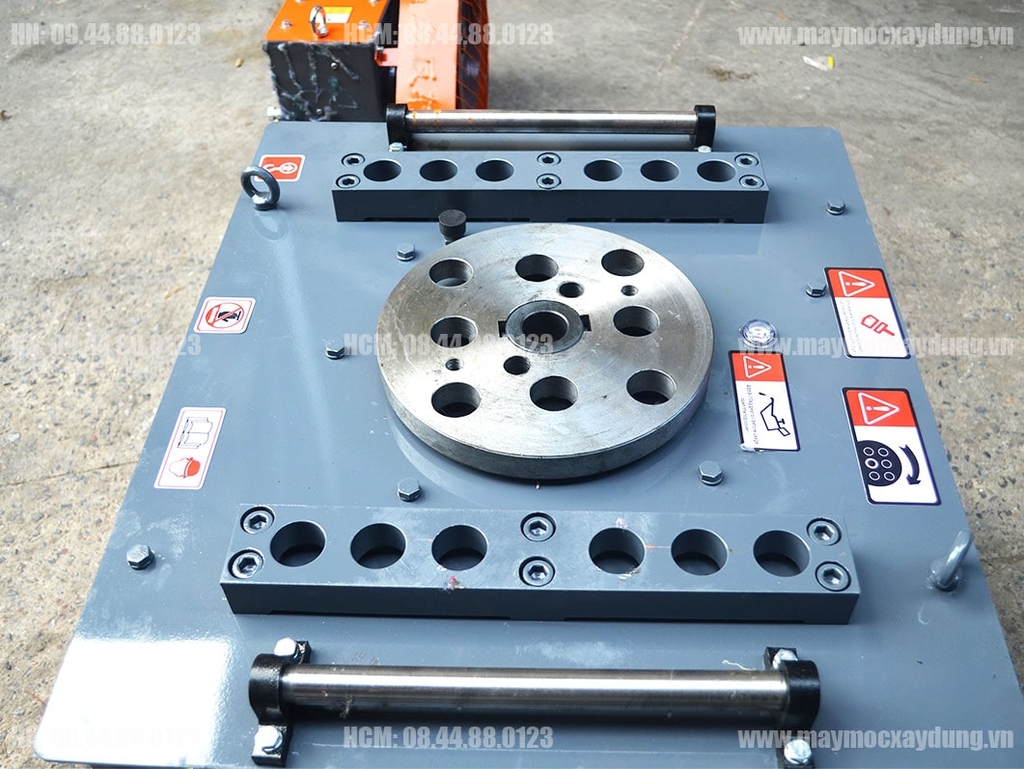 Máy uốn mỏ sắt GW40 25mm 380V