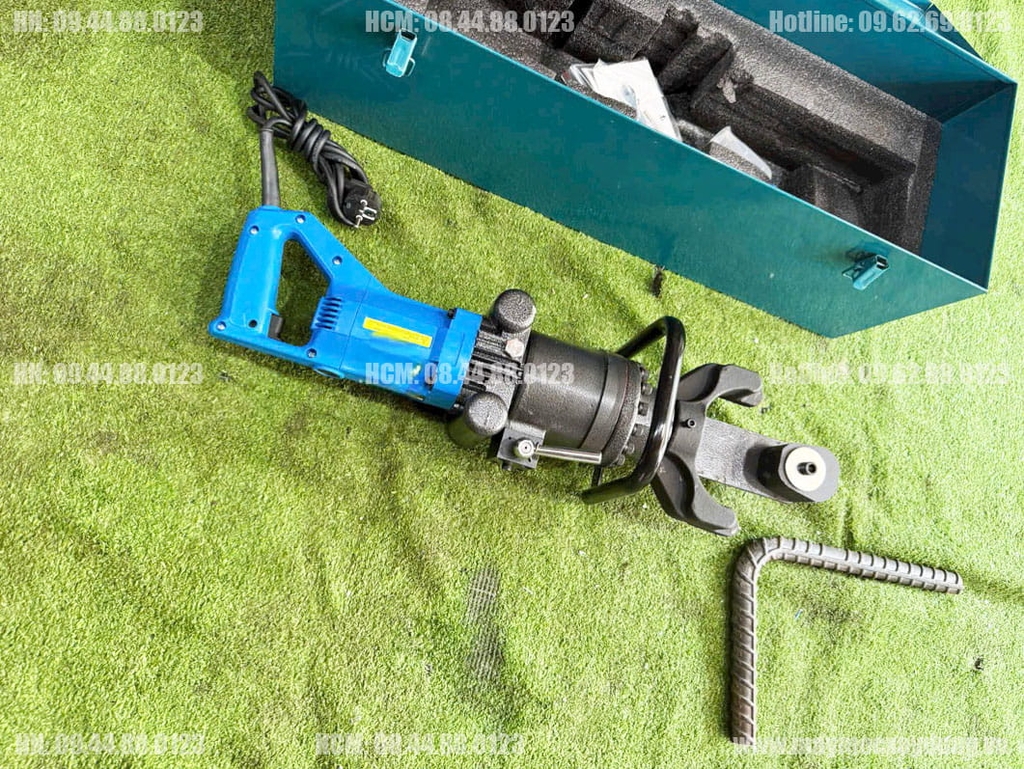 Máy uốn sắt thủy lực cầm tay Phi 28 220V