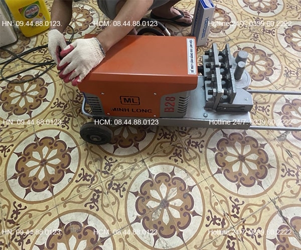 Máy uốn sắt thủy lực Phi 28 220V