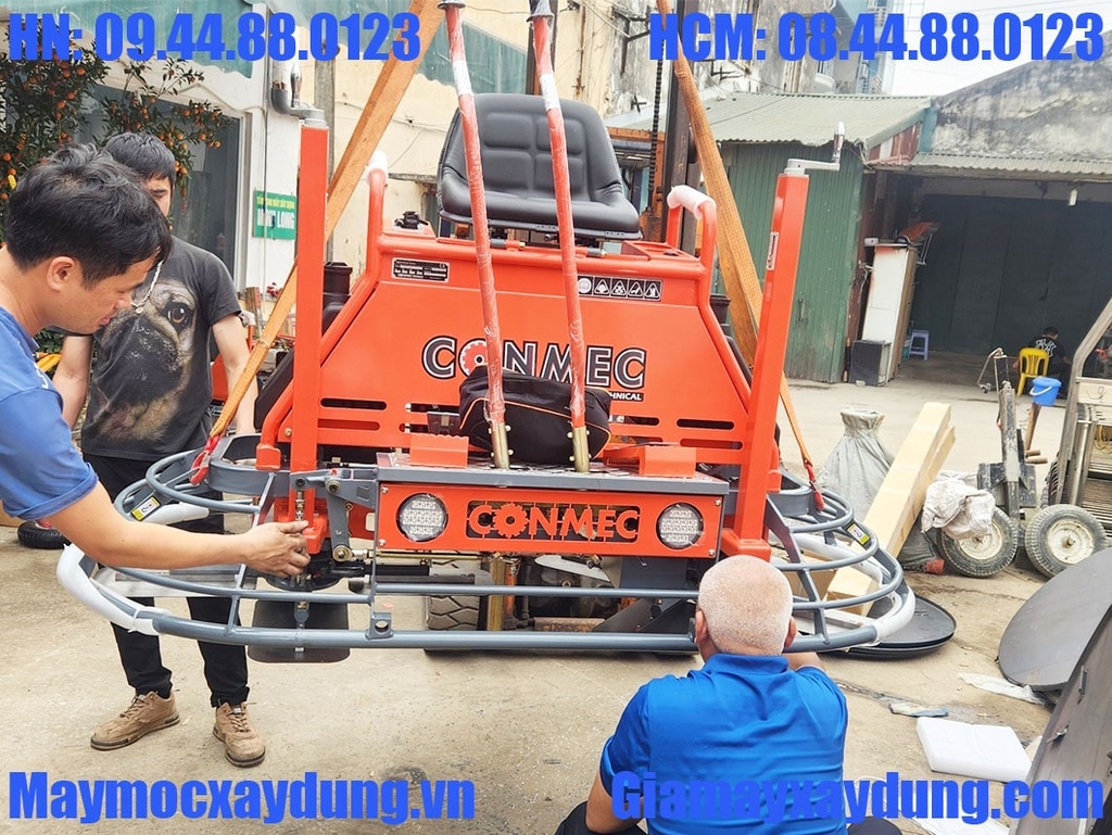 Máy xoa đôi Conmec CRTN-836H Mâm 1 mét Honda GX690 24HP