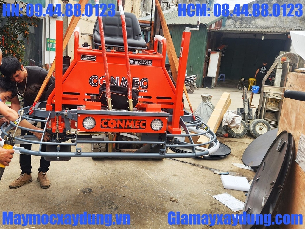 Máy xoa đôi Conmec CRTN-836H Mâm 1 mét Honda GX690 24HP