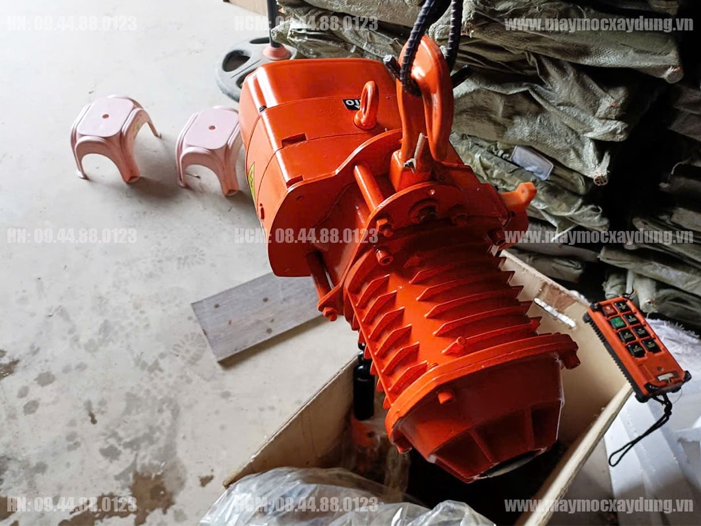 Pa lăng xích điện cố định 1 tấn 6m HHBB01-01 380V