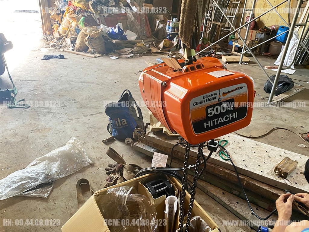 Pa lăng xích điện cố định Hitachi 500kg 6m 1/2LH