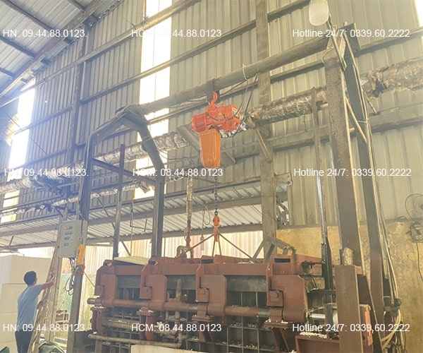 Pa lăng xích điện cố định Kento 3 tấn 6m HHBB03-02 380V