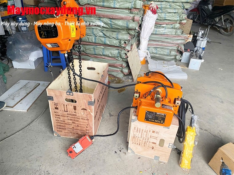 Pa lăng xích điện di chuyển 2 tấn 6m HHBB02-01 380V