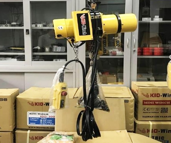 Pa lăng xích điện cố định Kio Winch 1 tấn 6m CW1000 380V