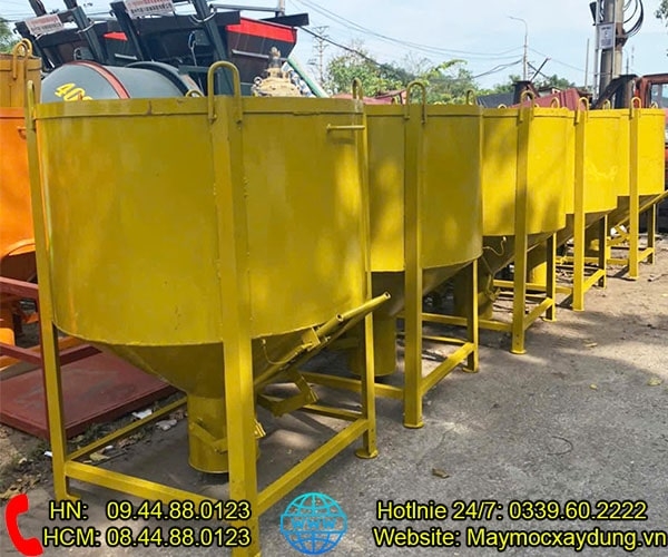 Phễu đổ bê tông 0.9 Khối
