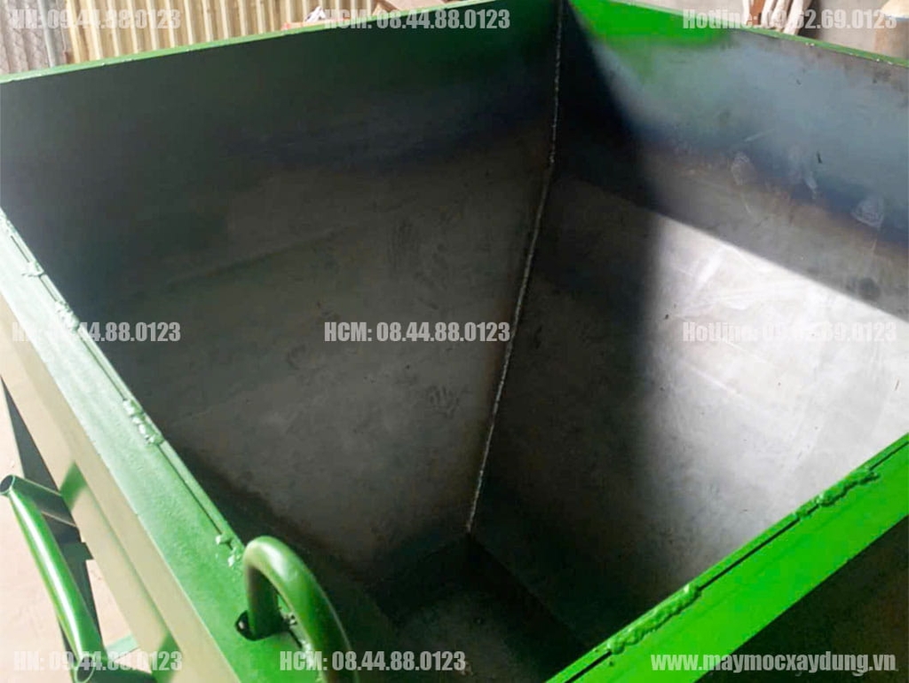 Phễu đổ bê tông cẩu tháp 2 khối
