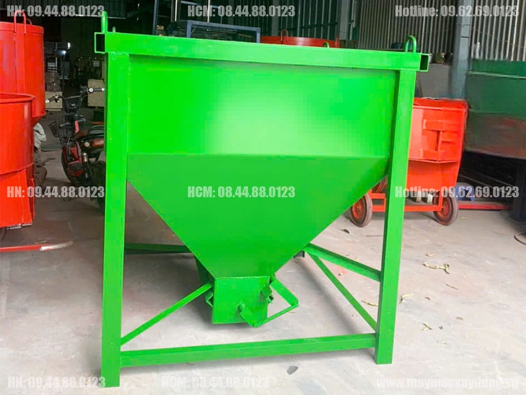 Phễu đổ bê tông cẩu tháp 1 khối