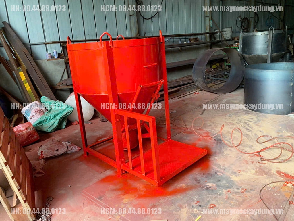 Phễu đổ bê tông 0.6 khối