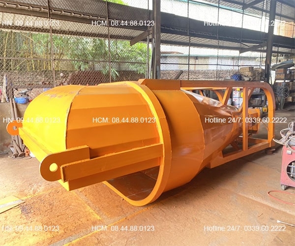 Phễu đổ bê tông nằm ngang 4m3