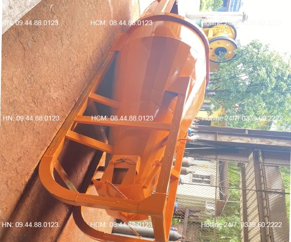Phễu đổ bê tông nằm ngang 4m3