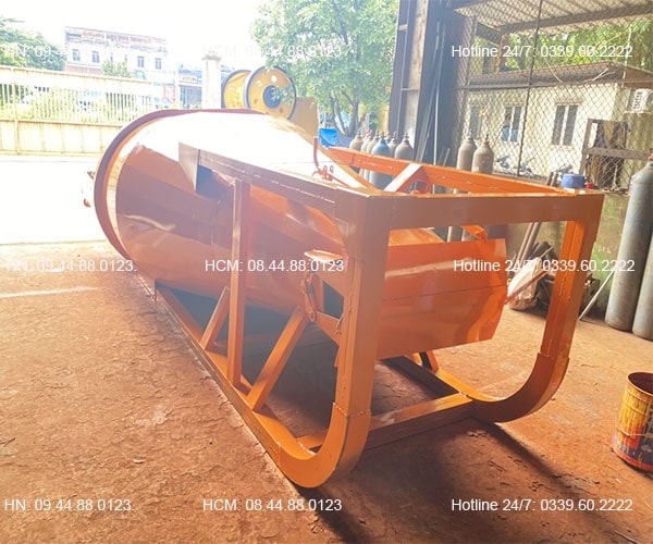 Phễu đổ bê tông nằm ngang 4m3