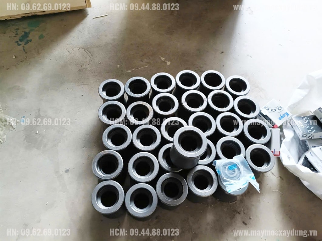 Quả lô máy duỗi sắt tự động GT4-12