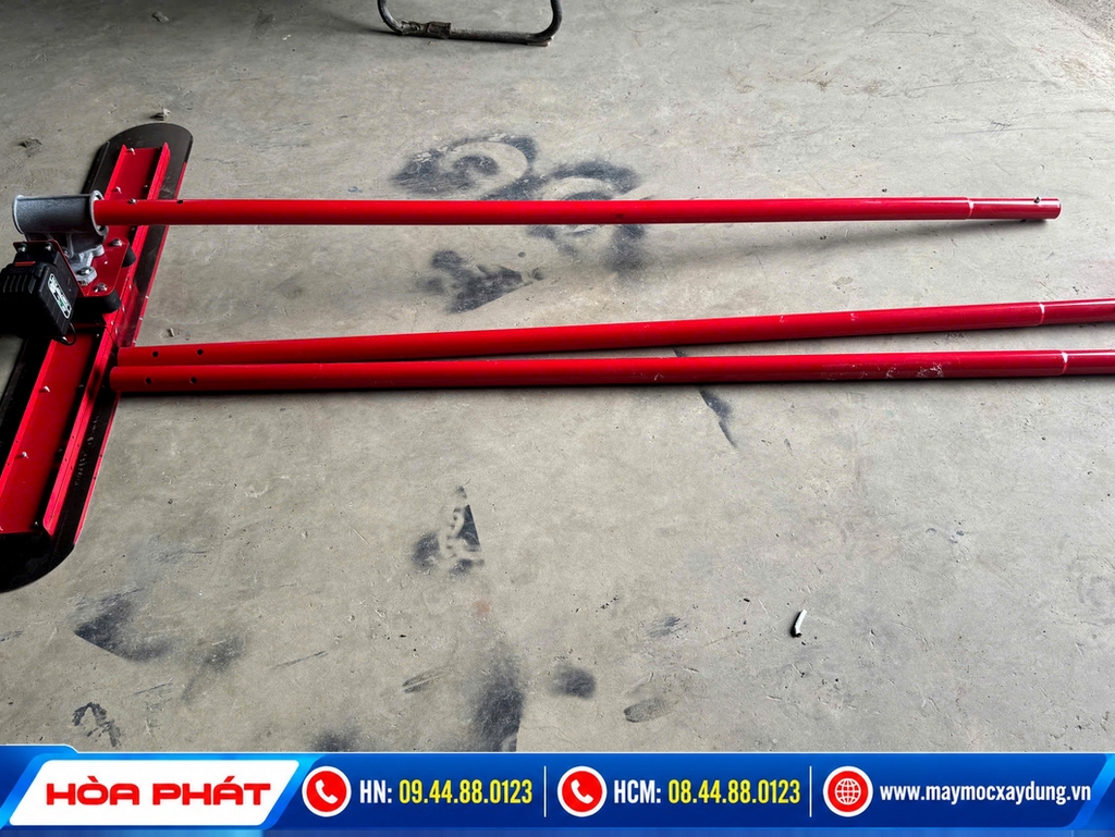 Thước gạt bê tông chạy pin cầm tay Hòa Phát (Thước cán phẳng sàn)