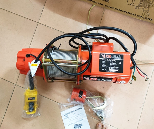 Tời điện Kio Winch GG300L 45m