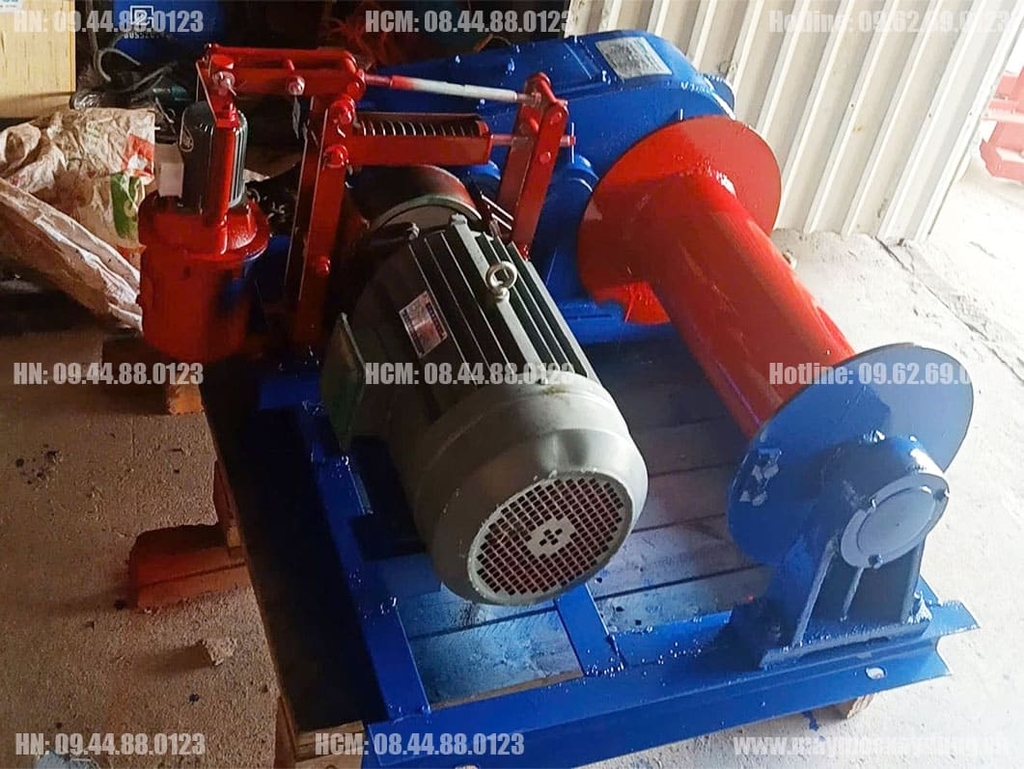 Tời kéo mặt đất 5 tấn JM5 12 mét/phút 380V