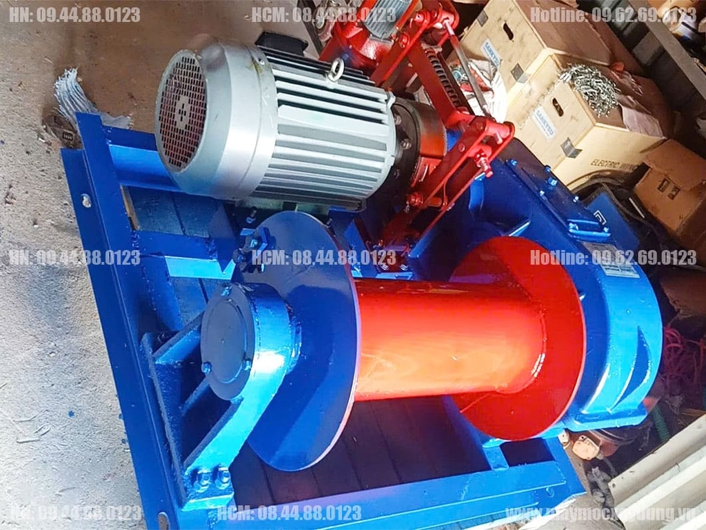 Tời kéo mặt đất 5 tấn JM5 12 mét/phút 380V