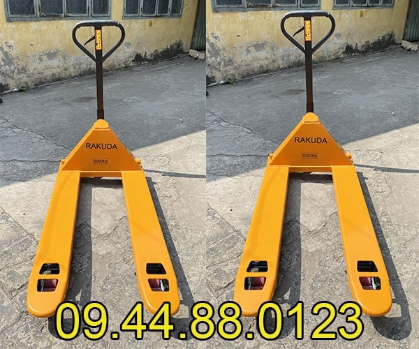 Xe nâng tay thấp Rakuda 2.5 tấn càng rộng