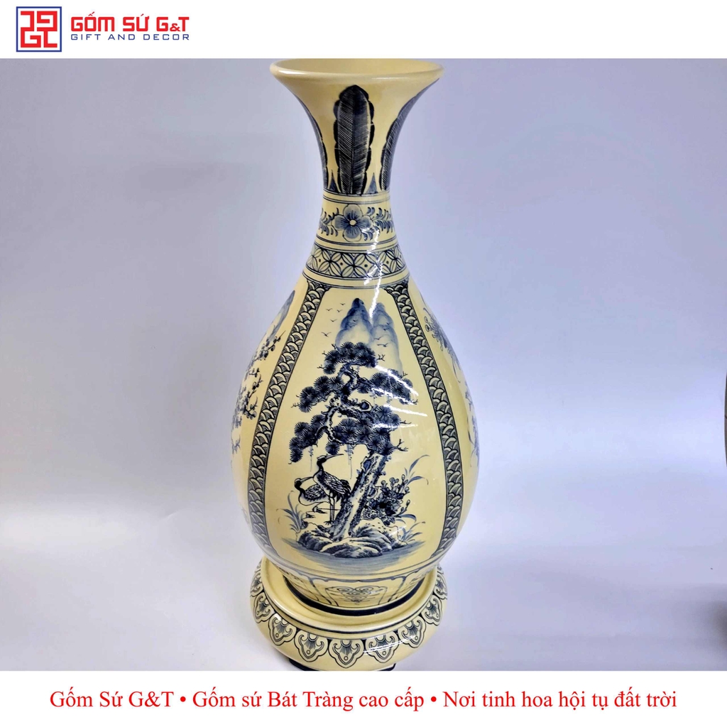 Tì bà vẽ tứ cảnh