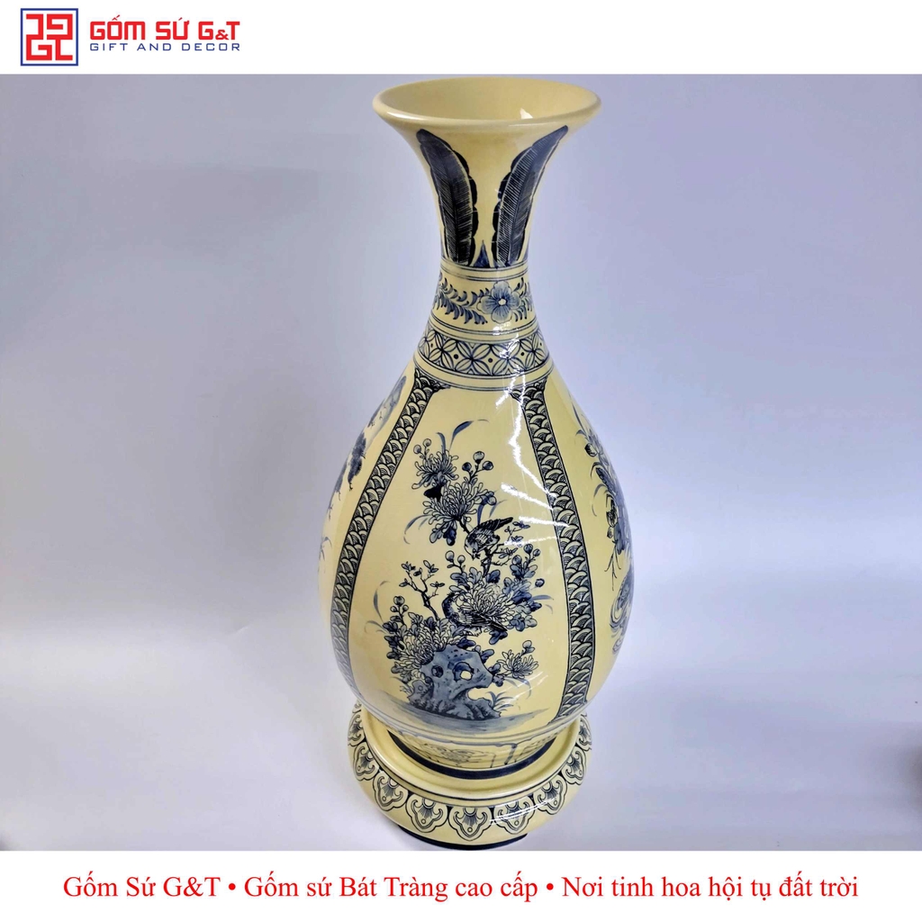 Tì bà vẽ tứ cảnh