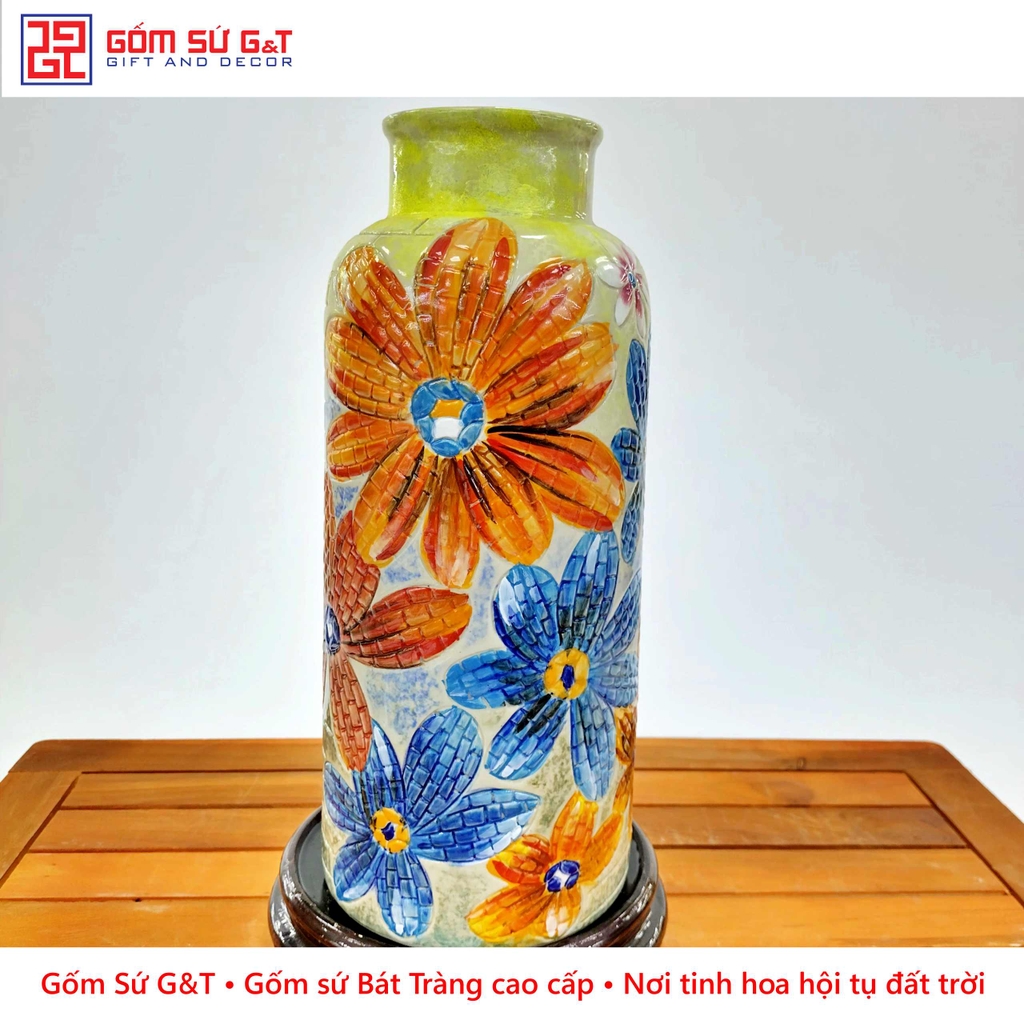 Lọ hoa cổ gập vẽ hoa thanh tú