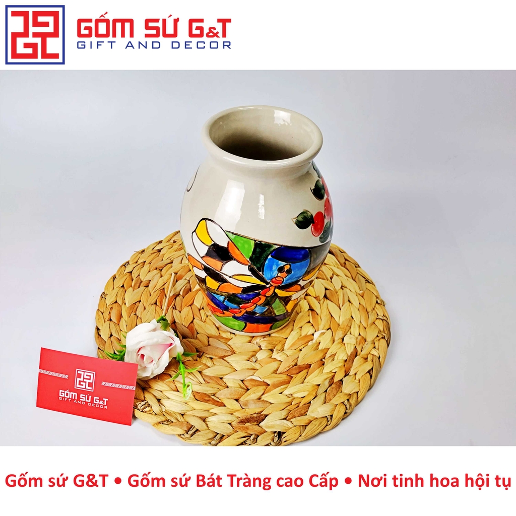 Lọ hoa dáng đu đủ khắc chuồn chuồn ớt