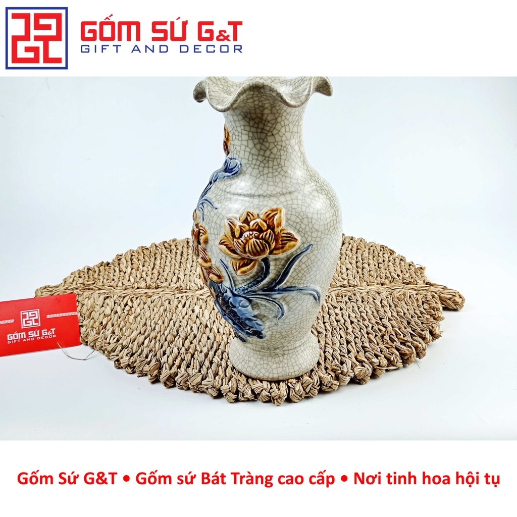 Lọ hoa lượn men rạn sen nổi