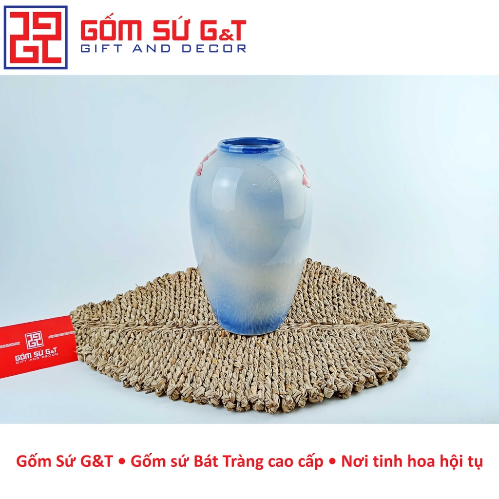 Lọ hoa dáng bom vẽ sen chuồn