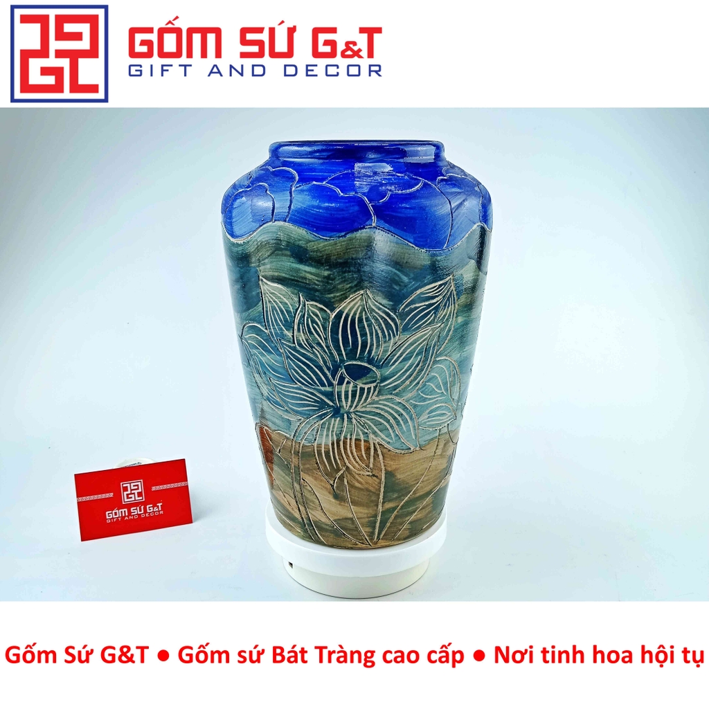 Lọ hoa dáng vại khắc sen