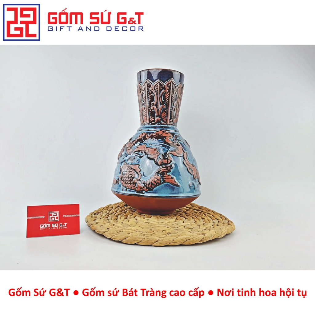 Lọ hoa hỏa biến dáng vát khắc sen cá