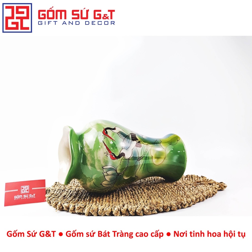 Lọ hoa dáng chân đèn miệng lượn vẽ sen hạc