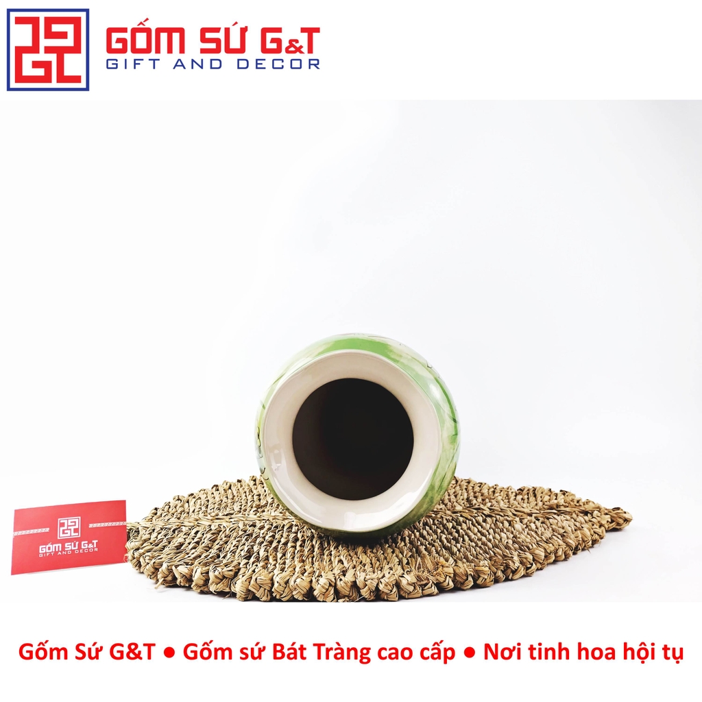 Lọ hoa dáng chân đèn miệng lượn vẽ sen hạc