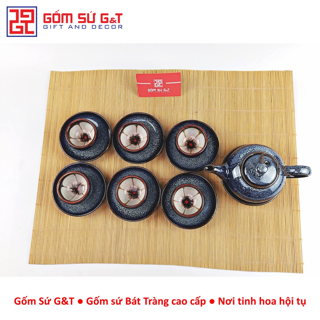 Bộ trà hỏa biến quai C lòng hoa men xanh