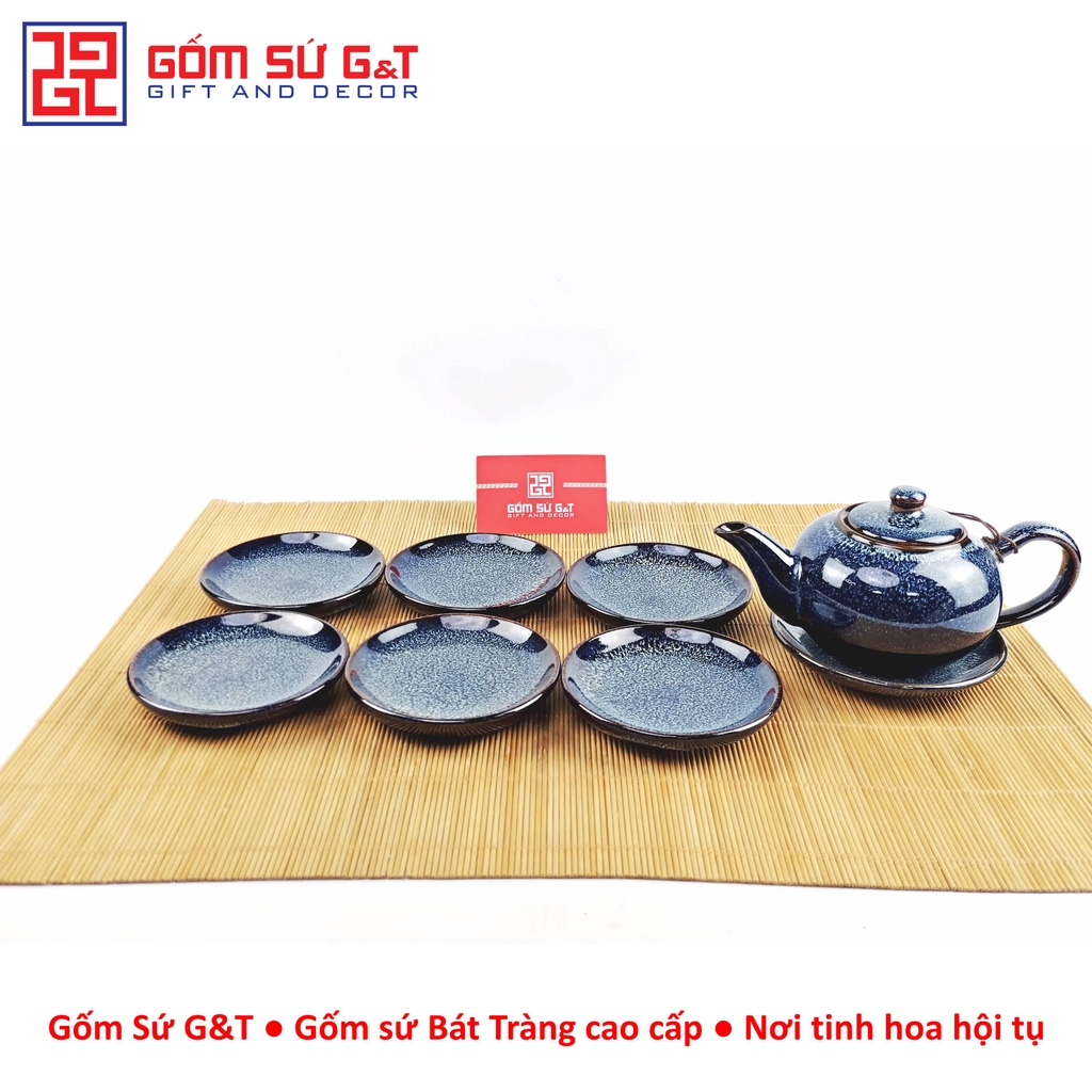 Bộ trà hỏa biến quai C lòng hoa men xanh