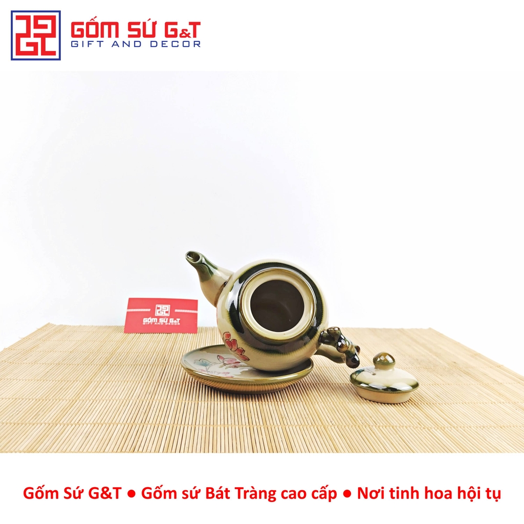 Bộ trà dáng gốc cây vẽ sen đỏ