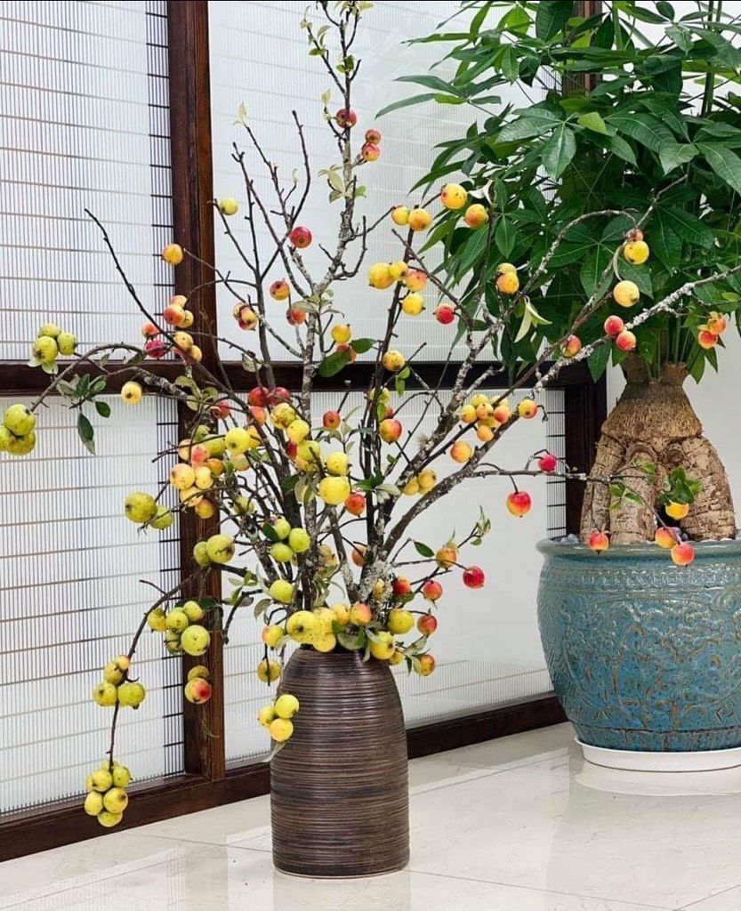 Lọ hoa chuông ganh mộc