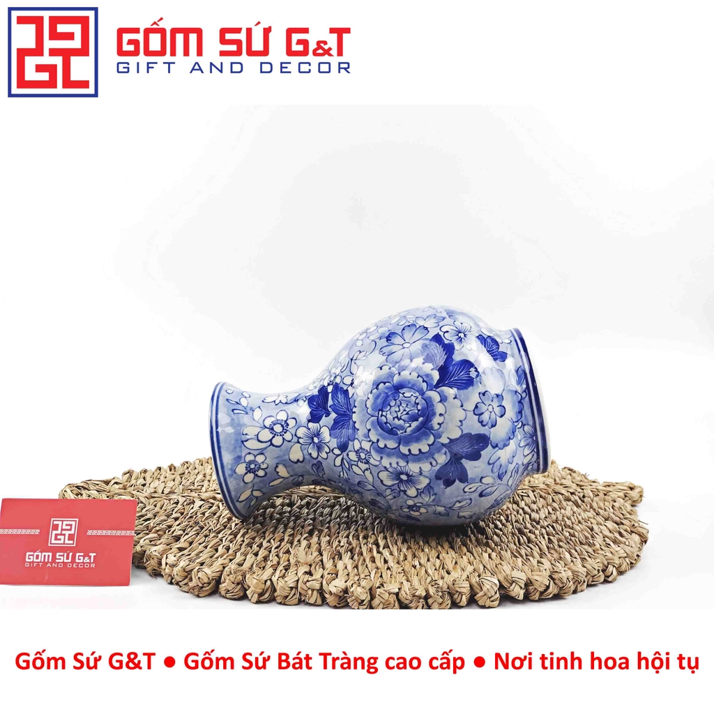Lọ hoa dáng tỏi men lam vẽ hoa nhạt H24