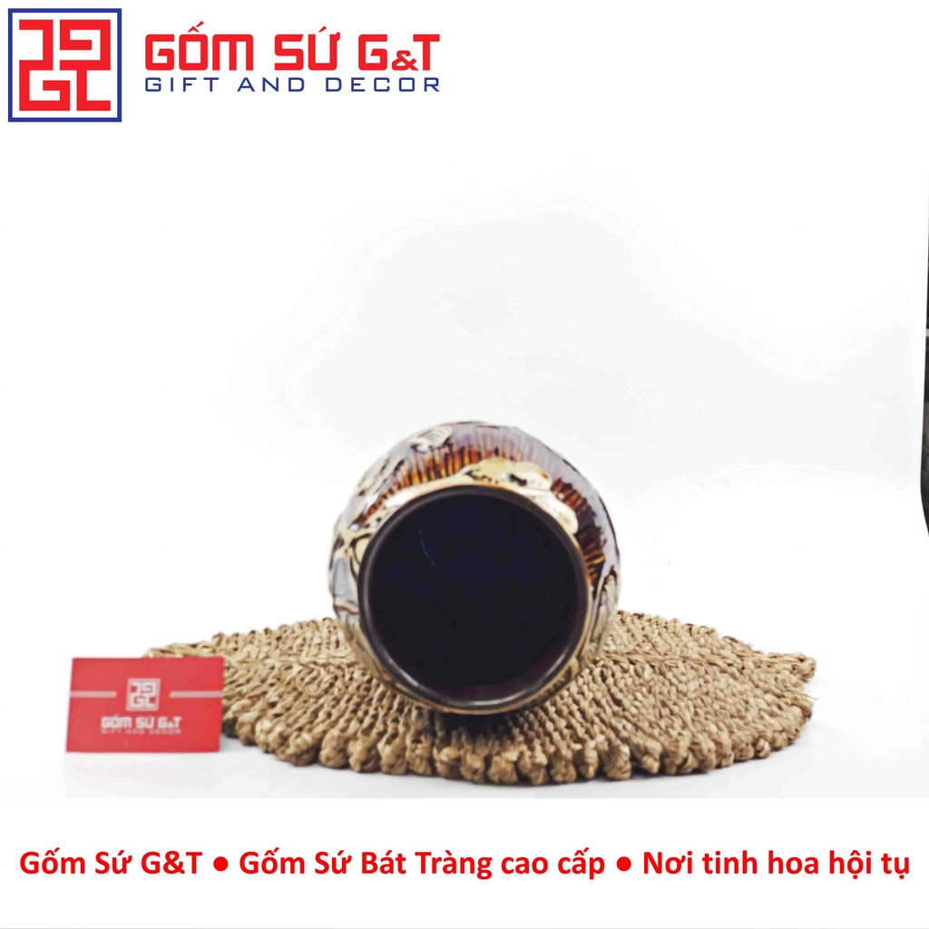Lọ hoa dáng phích nâu khắc sen H32