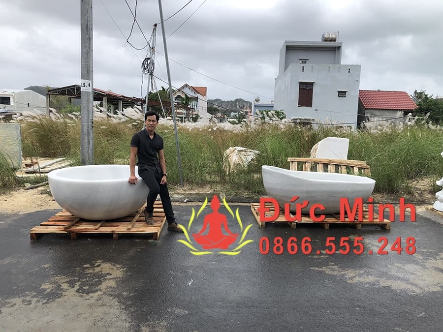 Bồn Tắm Đá Tròn Đẹp Để Sân Vườn