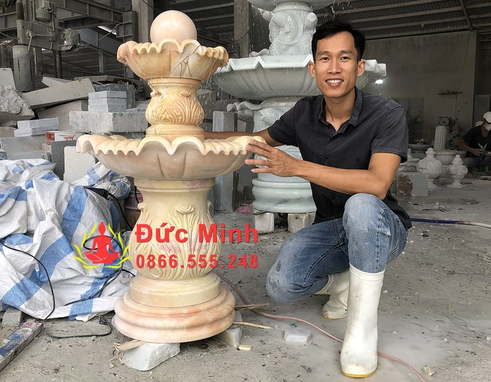 Đài Phun Nước Đá Vàng Phong Thủy Mini