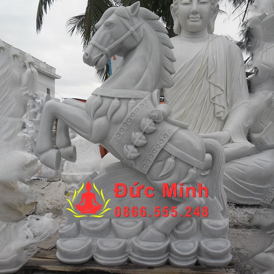 Tượng Ngựa Đá Trắng Phong Thủy Đẹp Trang Trí Sân Vườn